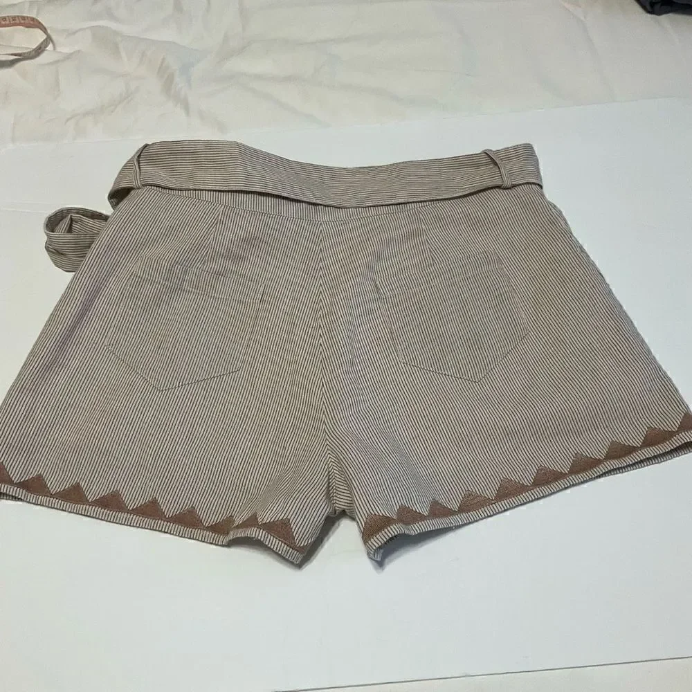 Moon River Pleat Blanket Stitch Short Paper Bag Shorts. Brown Pinstripes, Medium